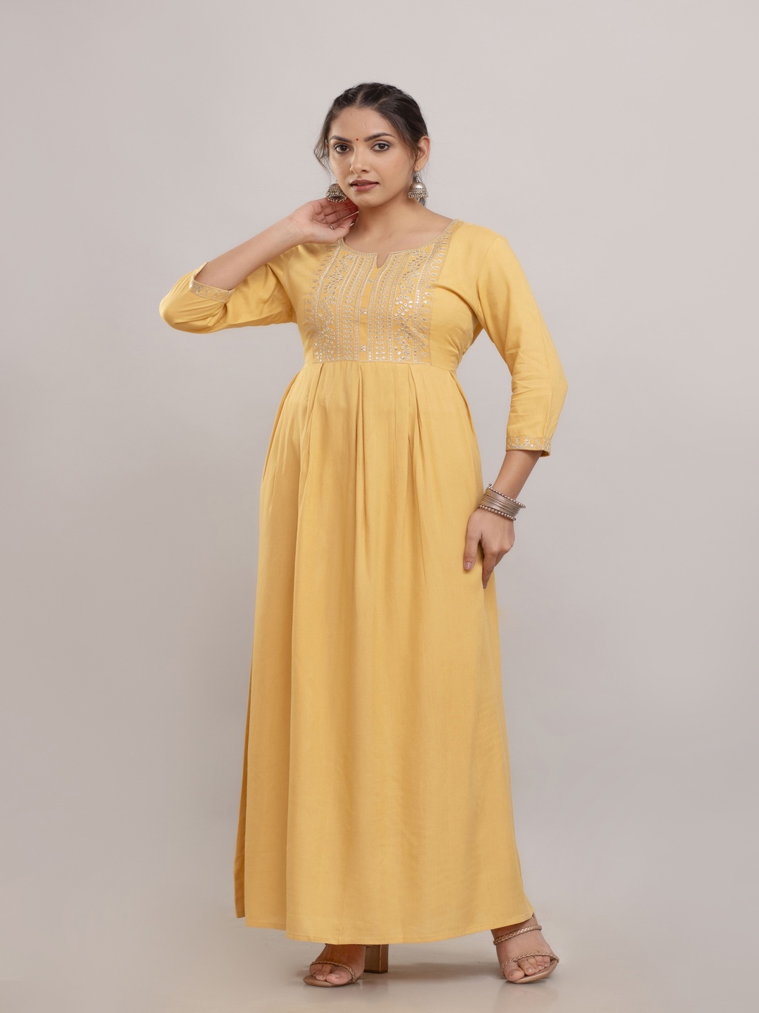 

GORDHAN Gotta Patti Pleated Notch Neck Anarkali Kurta, Yellow