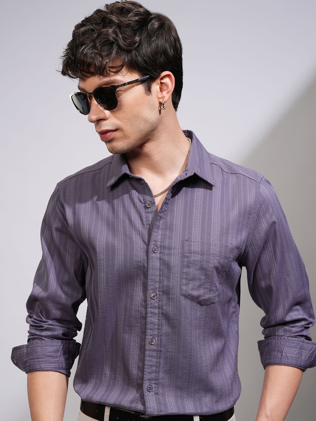

HIGHLANDER Men Spread Collar Textured Cotton Formal Shirt, Grey