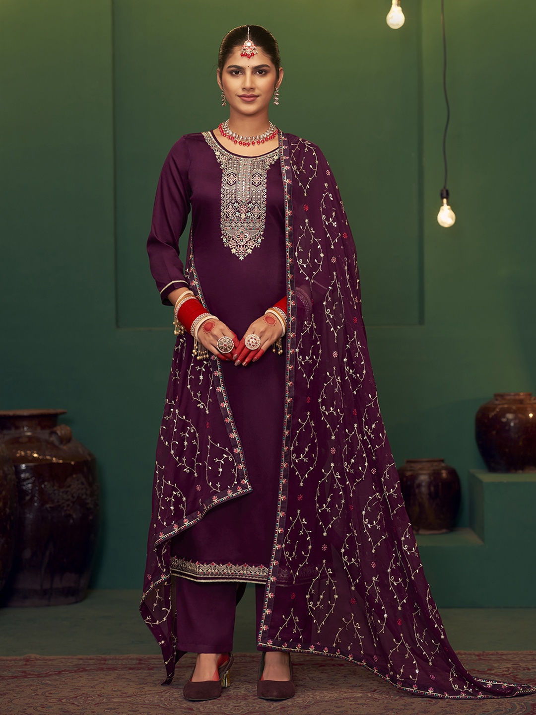 

Anouk Purple Ethnic Motifs Embroidered Unstitched Dress Material