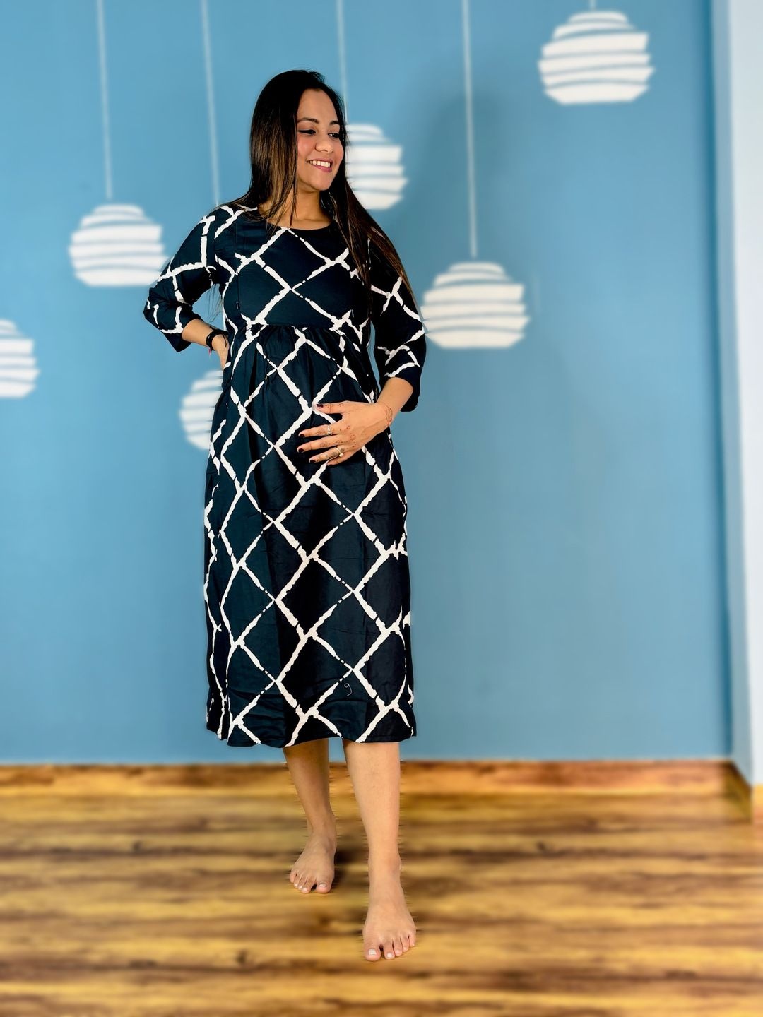 

SWEET MOON Printed Round Neck Maternity Ethnic Dresses, Navy blue
