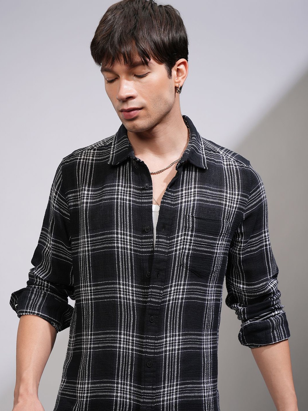 

HIGHLANDER Men Spread Collar Tartan Checked Cotton Casual Shirt, Black