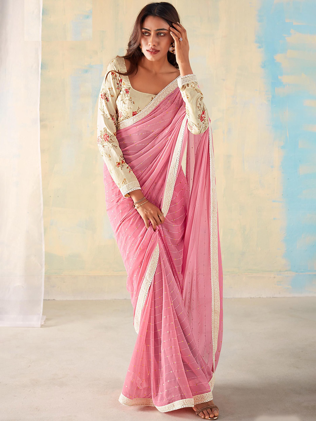 

DIVASTRI Striped Sequinned Saree, Pink