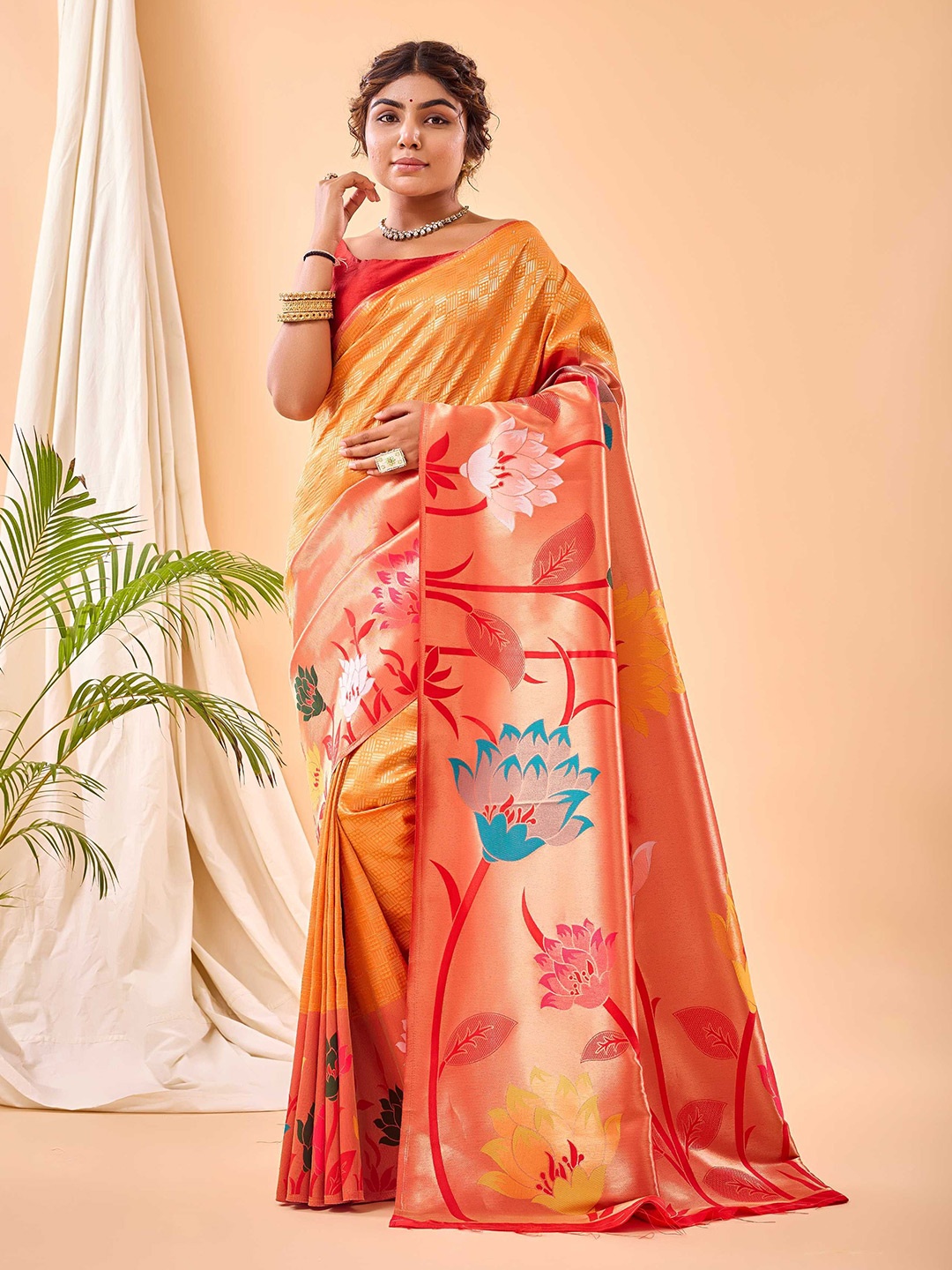 

DIVASTRI Woven Design Zari Designer Paithani Saree, Orange