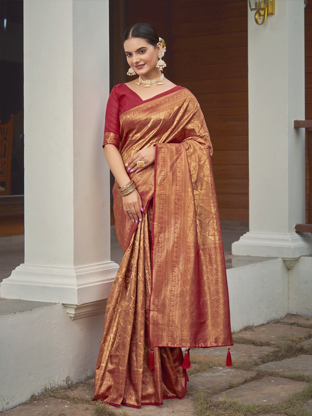 

SAREETHNIC Woven Design Zari Pure Silk Kanjeevaram Saree, Red