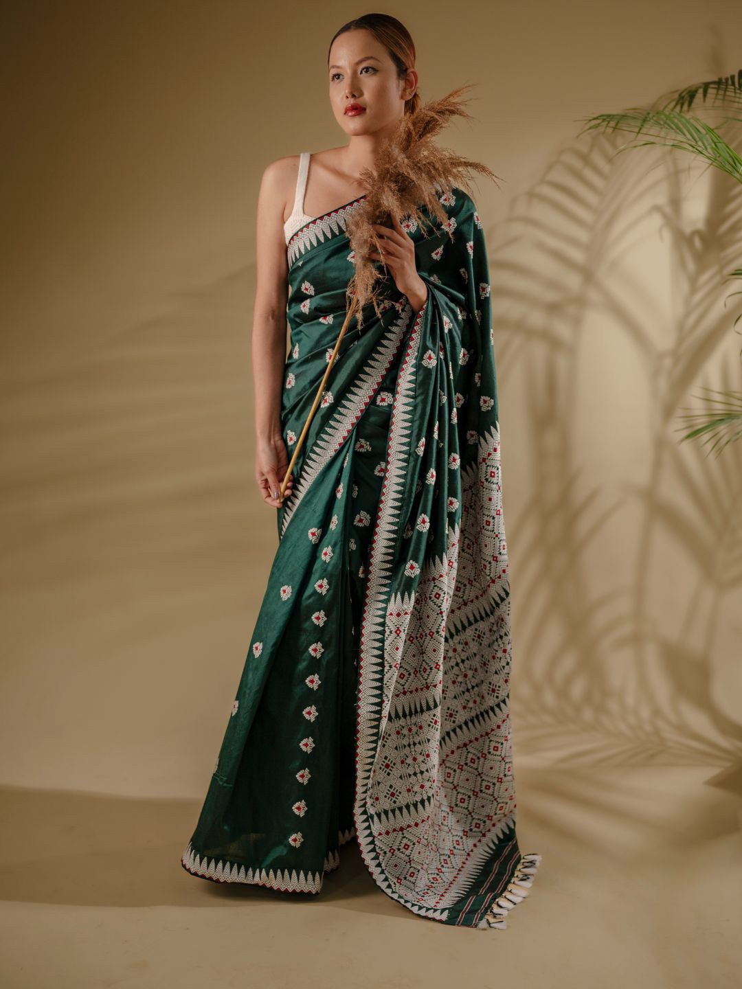 

Mayuri Silk Woven Design Zari Pure Silk Saree, Blue