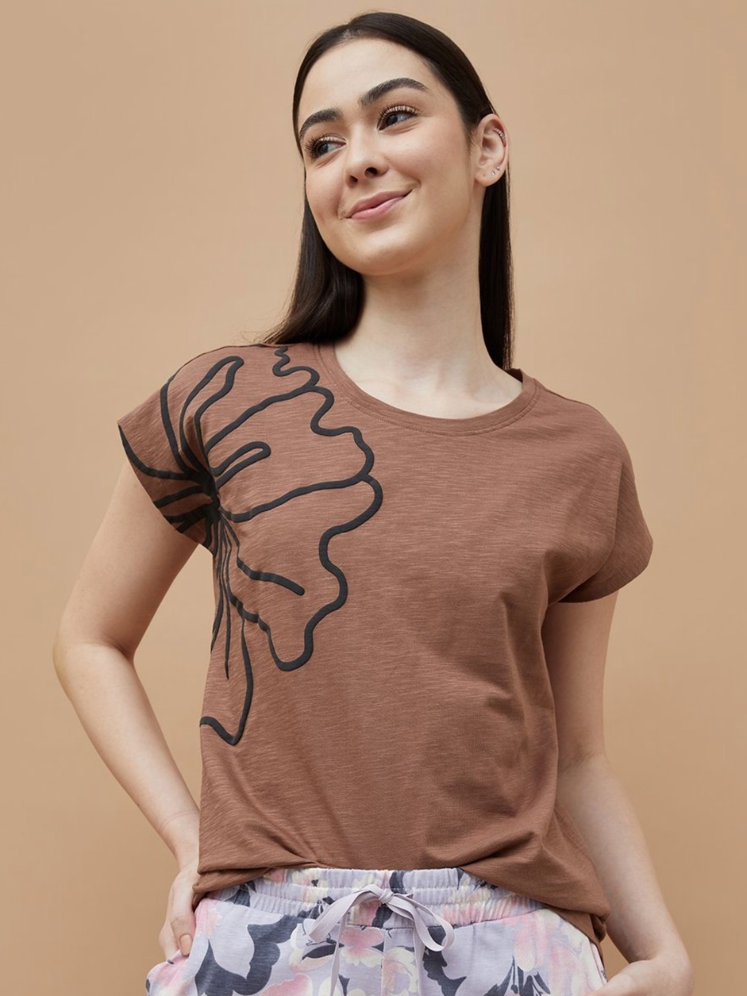 

Ginger by Lifestyle Women Floral Printed Round Neck Cotton T-shirt, Brown