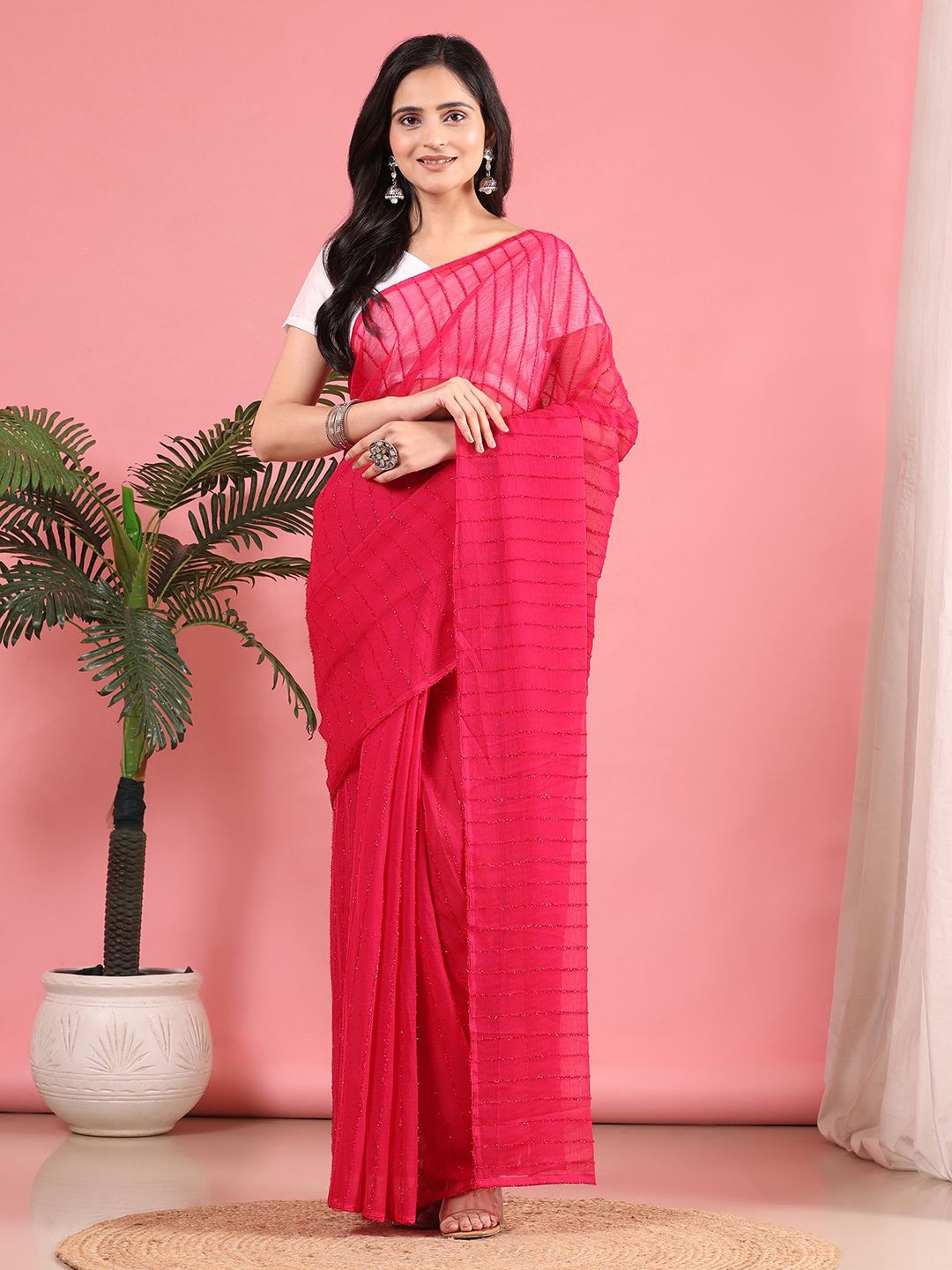 

Pionex Striped Printed Saree, Pink