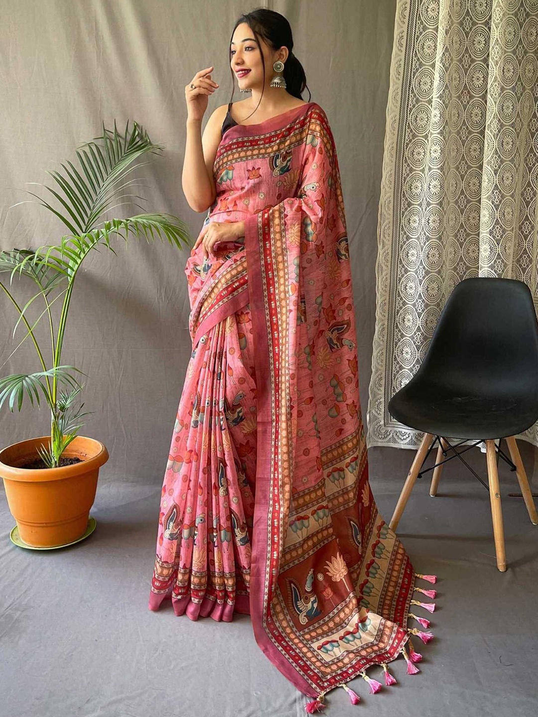 

DIVASTRI Kalamkari Printed Saree, Pink