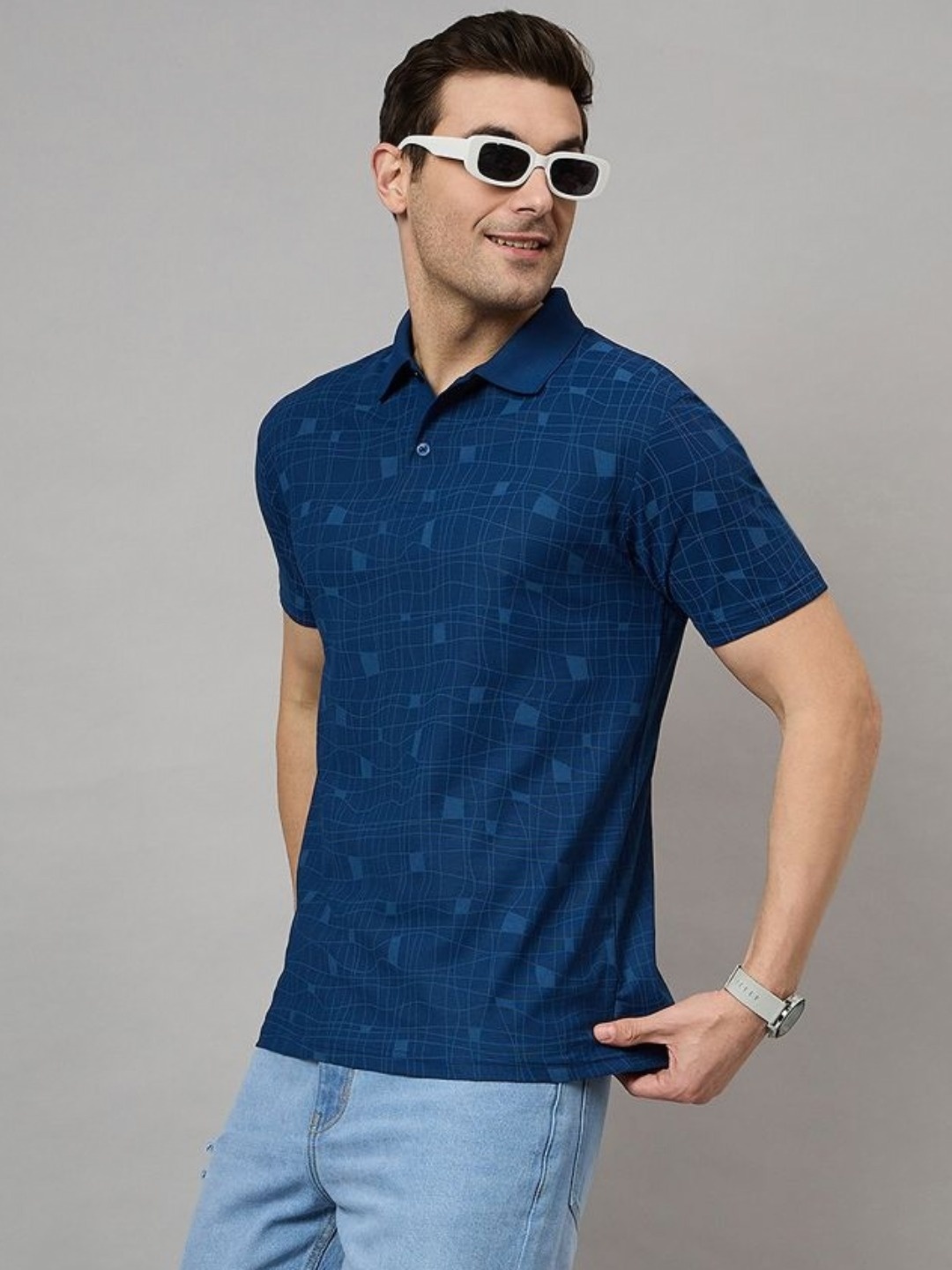 

BRONATION Men Geometric Printed Polo Collar Cotton T-shirt, Navy blue