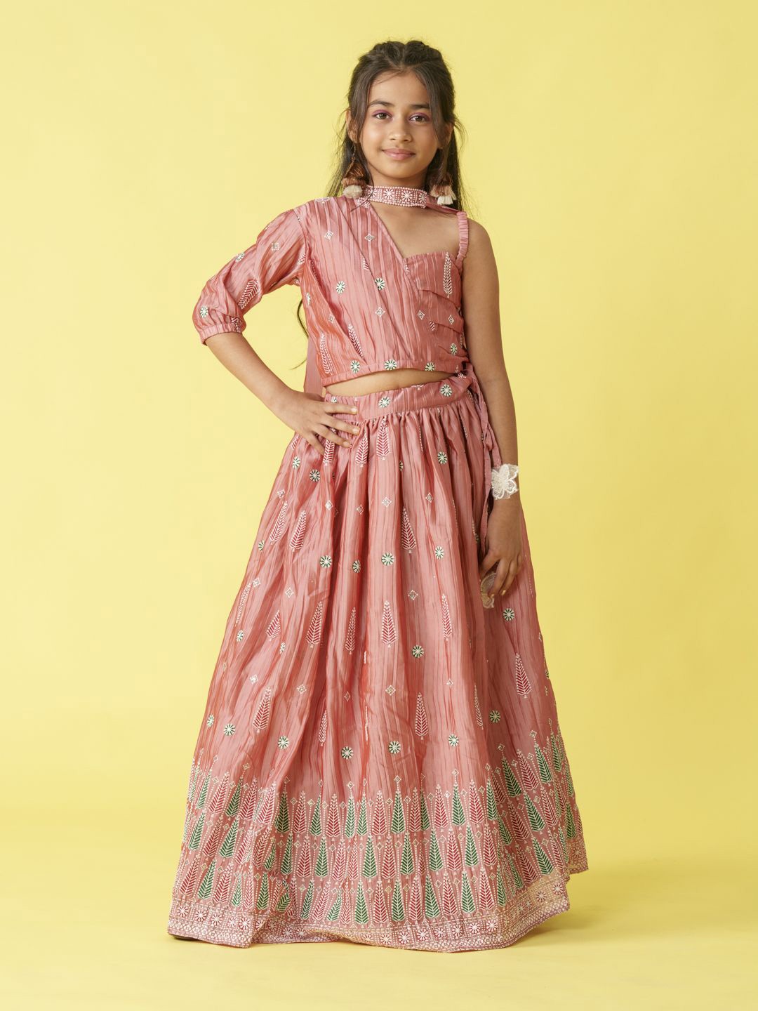 

Sangria Girls Printed Lehenga With Choli & Dupatta, Pink