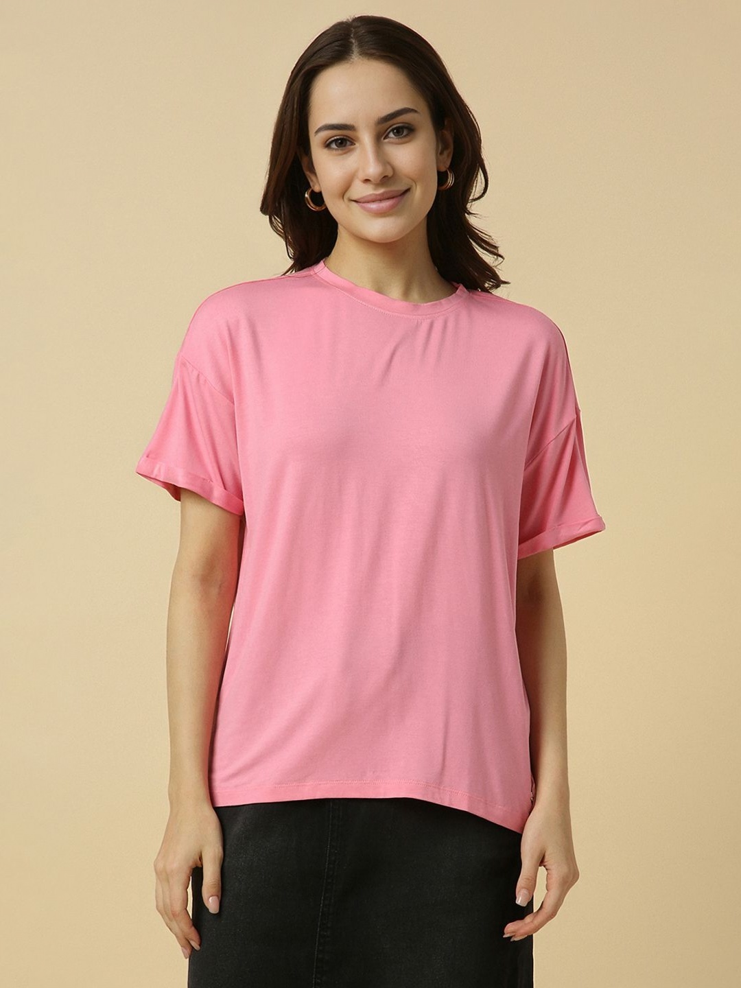 

Allen Solly Woman Solid Round Neck Relaxed Fit T-shirt, Pink