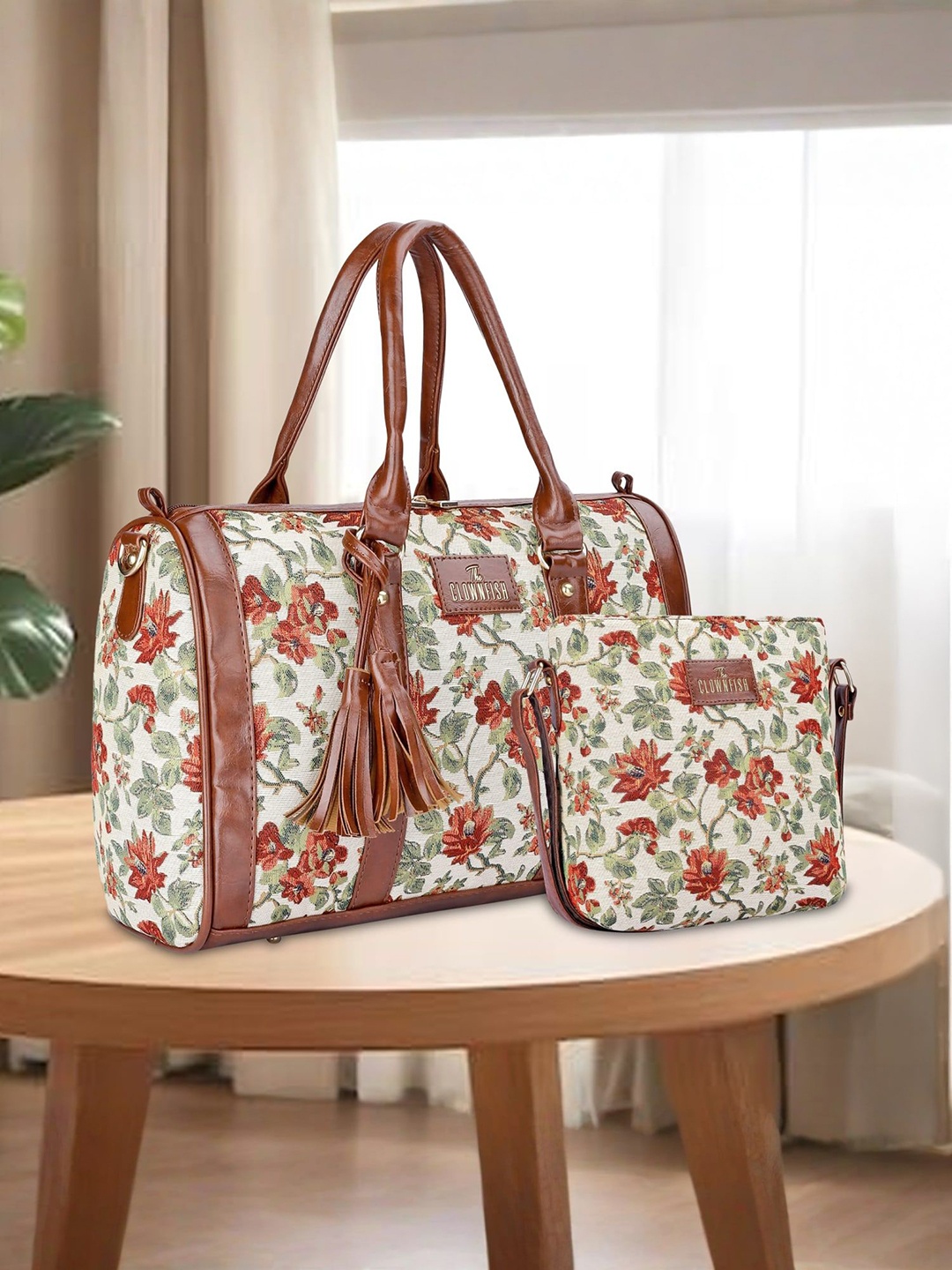 

THE CLOWNFISH Women Floral Printed Bowling Handheld Bag, Off white