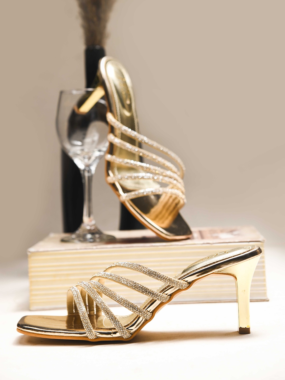 

JM Looks Women fashion Comfortable Sole heel Sandals, Gold