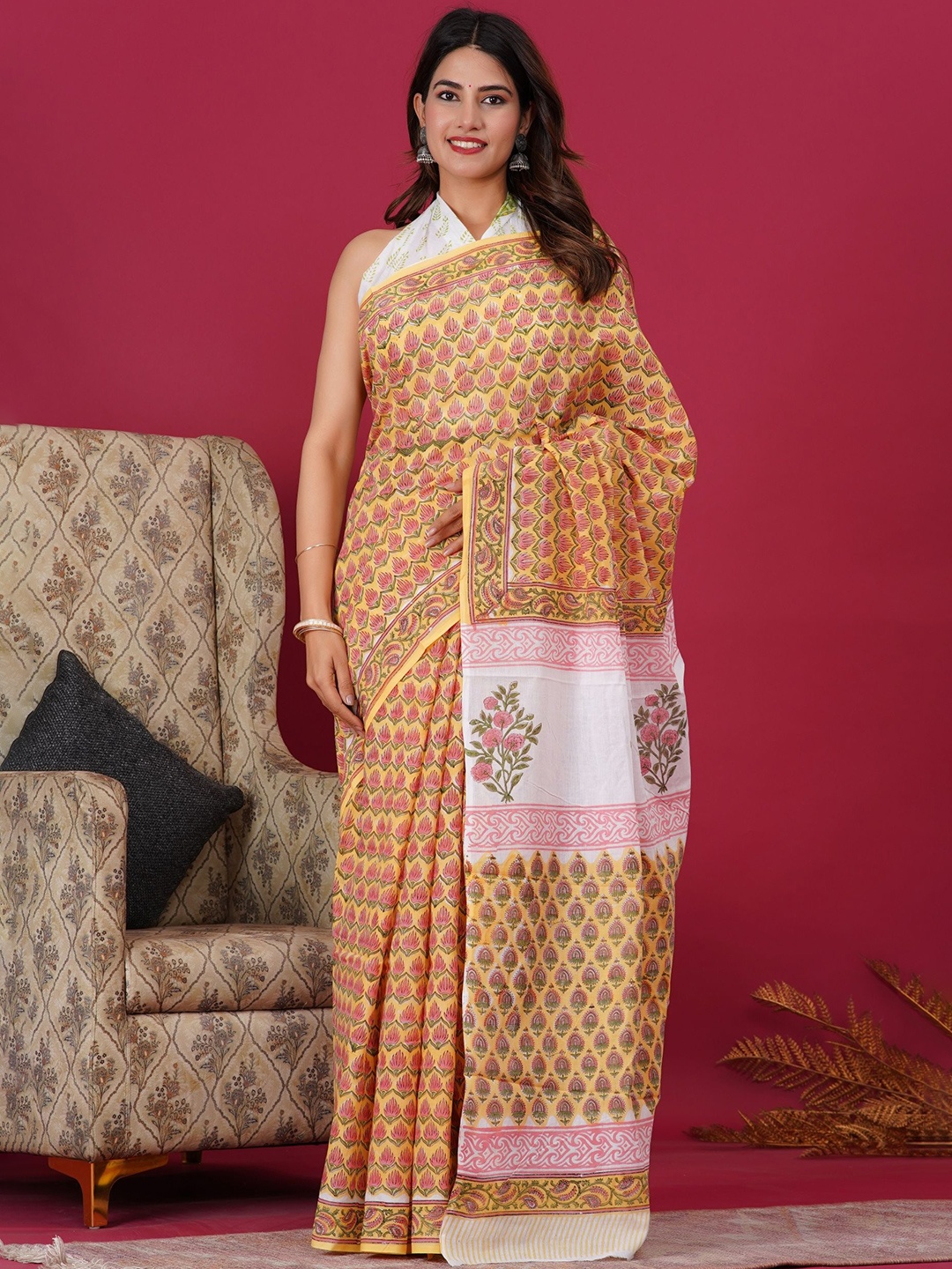 

Shivanya Handicrafts Floral Printed Pure Cotton Block Print Saree, Yellow