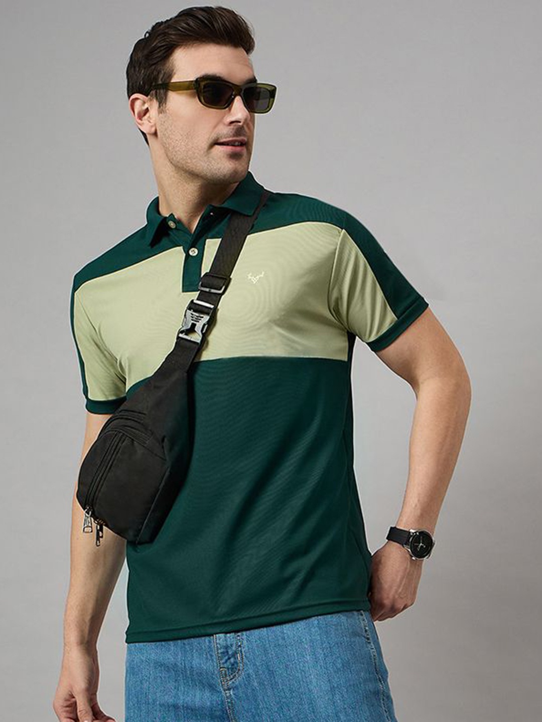 

BRONATION Men Colourblocked Polo Collar Cotton T-shirt, Black