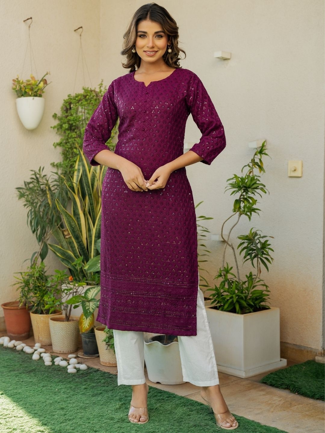 

PRETTY PALLU Floral Embroidered Sequinned Notch Neck Straight Kurta, Violet