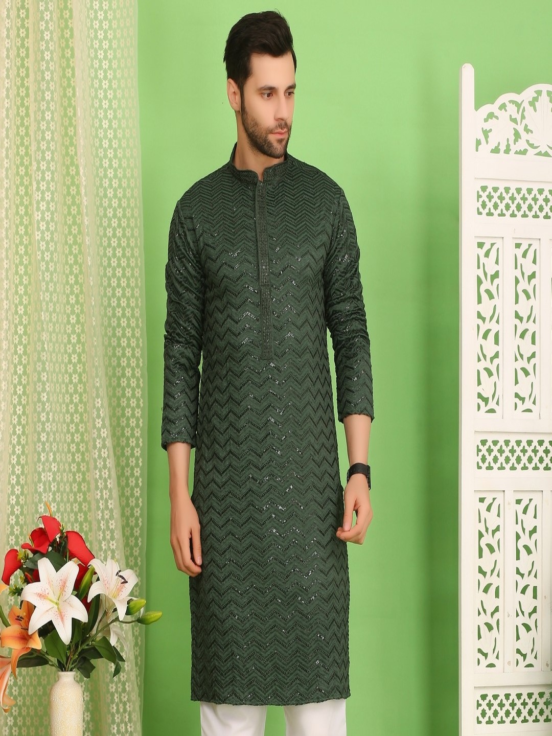 

Sydney Heights Men Ethnic Motifs Embroidered Sequinned Pastels Jacquard Kurta, Green