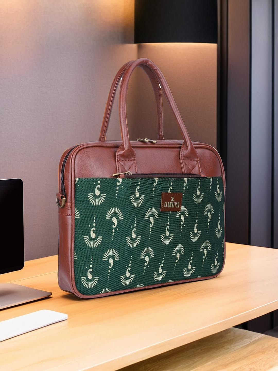 

THE CLOWNFISH Women Deborah Ethnic Motifs Printed Padded Laptop Bag Upto 15.6 Inch, Green