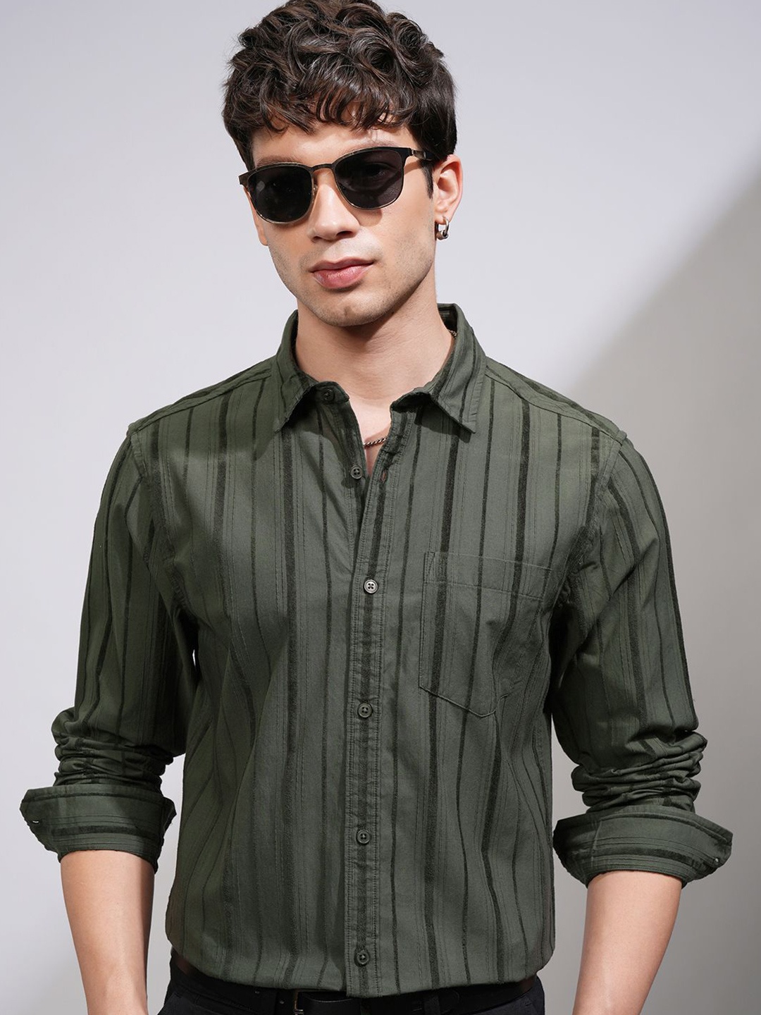 

HIGHLANDER Men Slim Fit Spread Collar Vertical Striped Cotton Casual Shirt, Olive