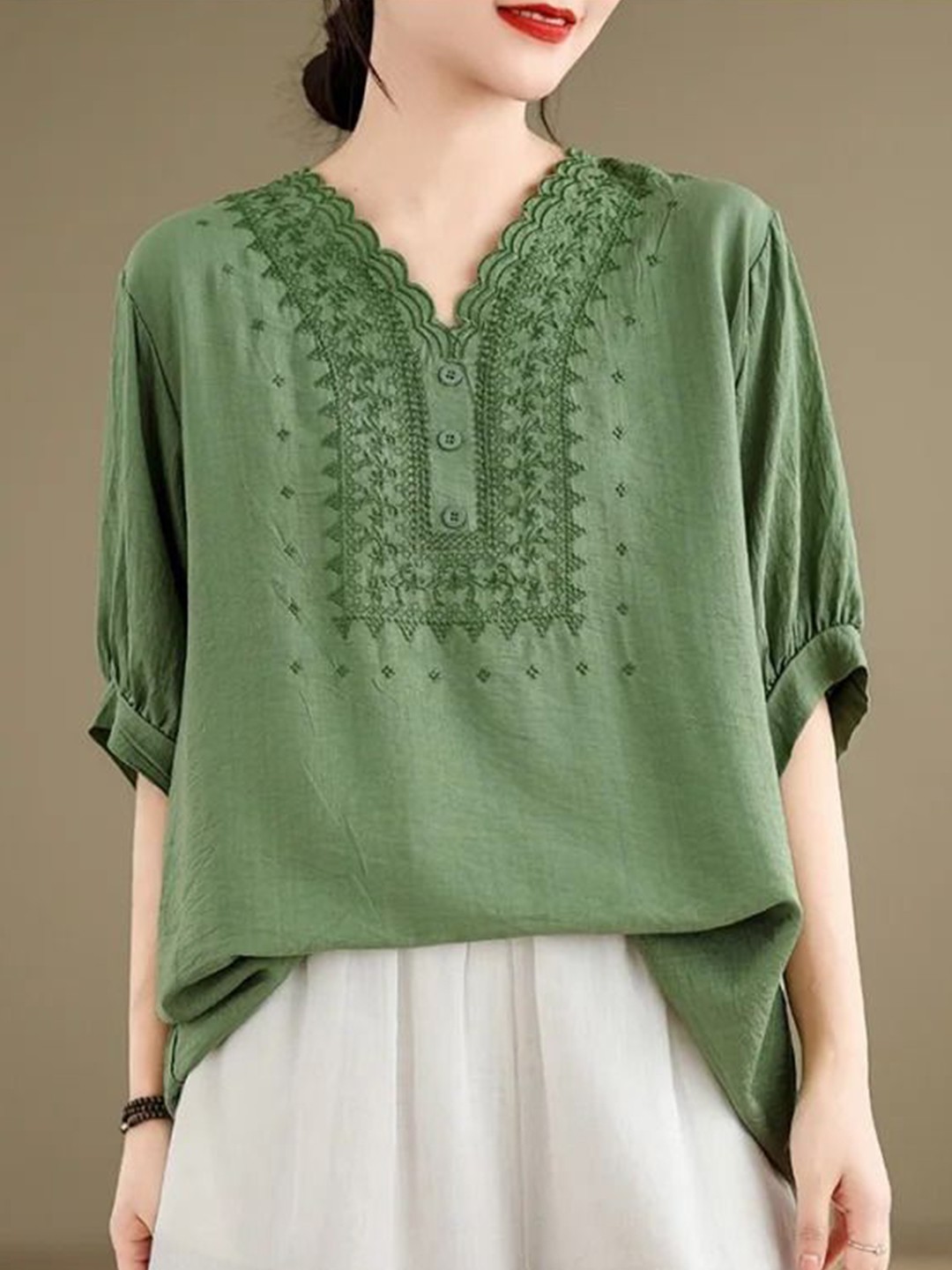 

Sidhidata Women Embroidered Knitted Top, Green
