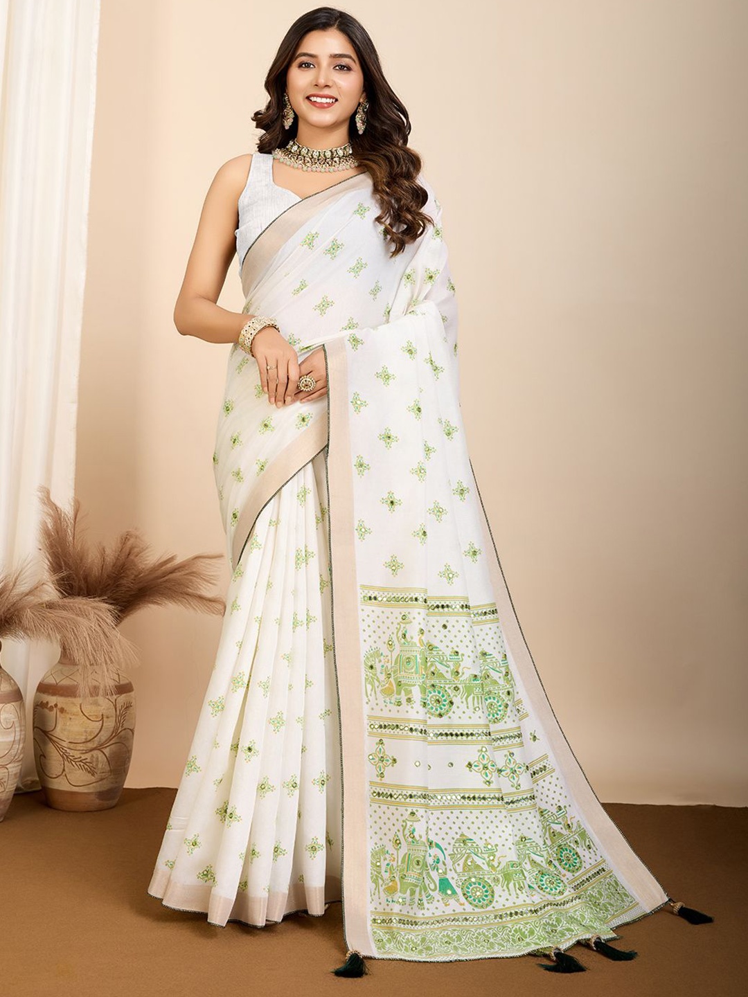 

HEER FASHION Mirror Work Block Print Saree, White