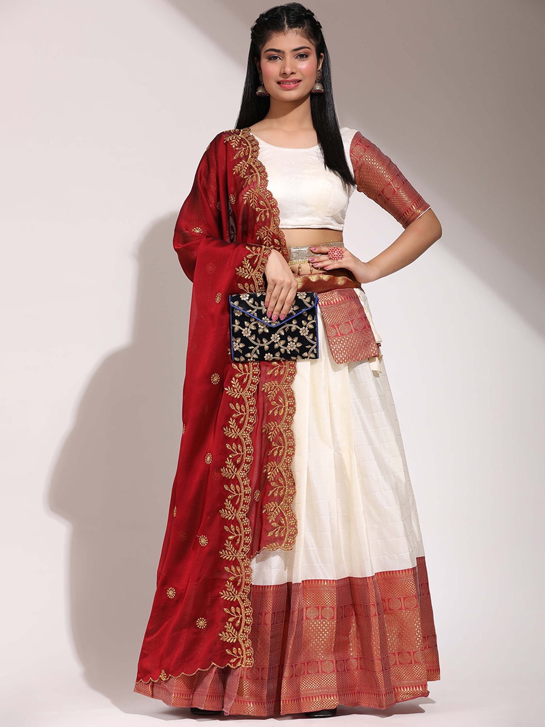 

DIVASTRI Woven Design Silk Semi-Stitched Lehenga Choli With Dupatta, White