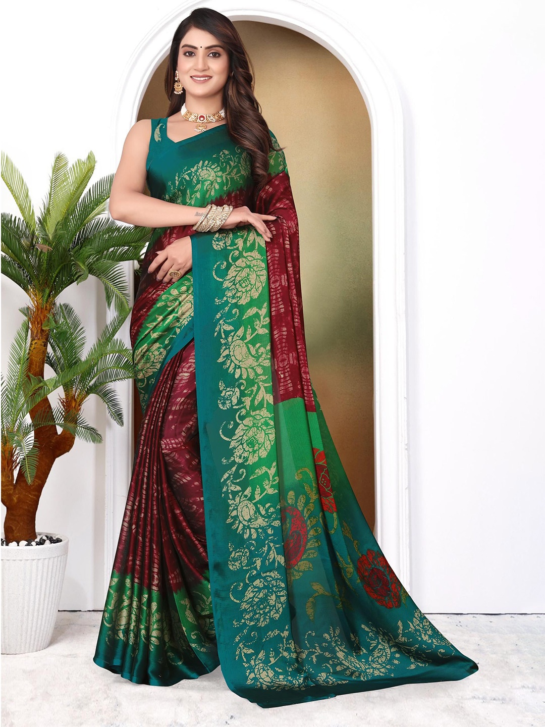 

SUPERLAXMI Tie and Dye Pure Chiffon Saree, Maroon