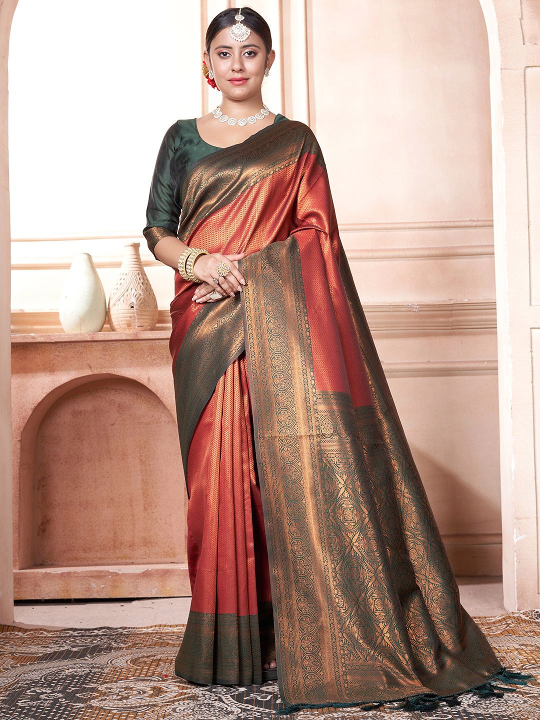 

LeeliPeeri Designer Ethnic Motifs Zari Silk Blend Kanjeevaram Saree, Rust