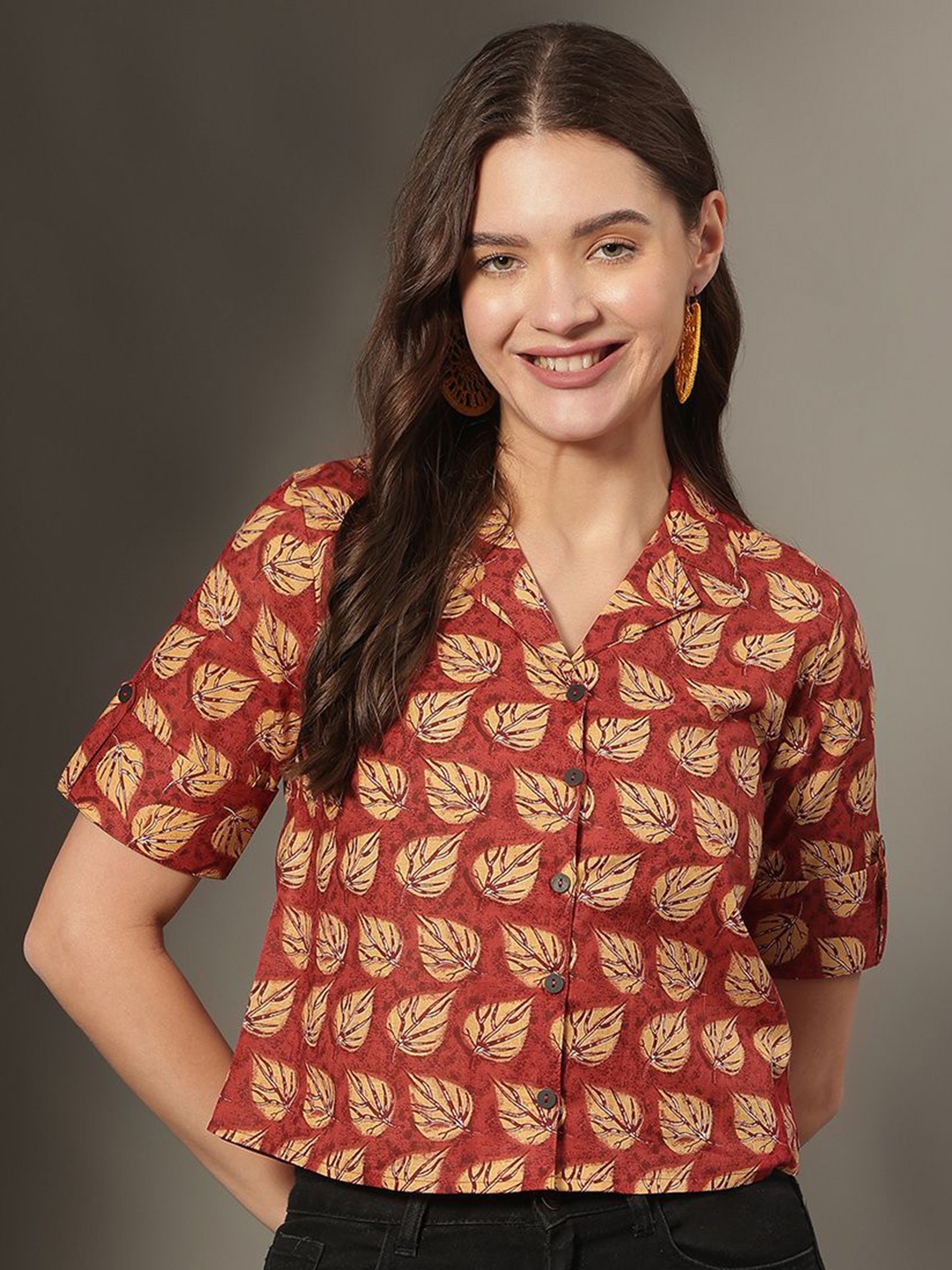 

JANAKDULARI CREATION Women Printed Roll-Up Sleeves Cotton Shirt Style Crop Top, Red