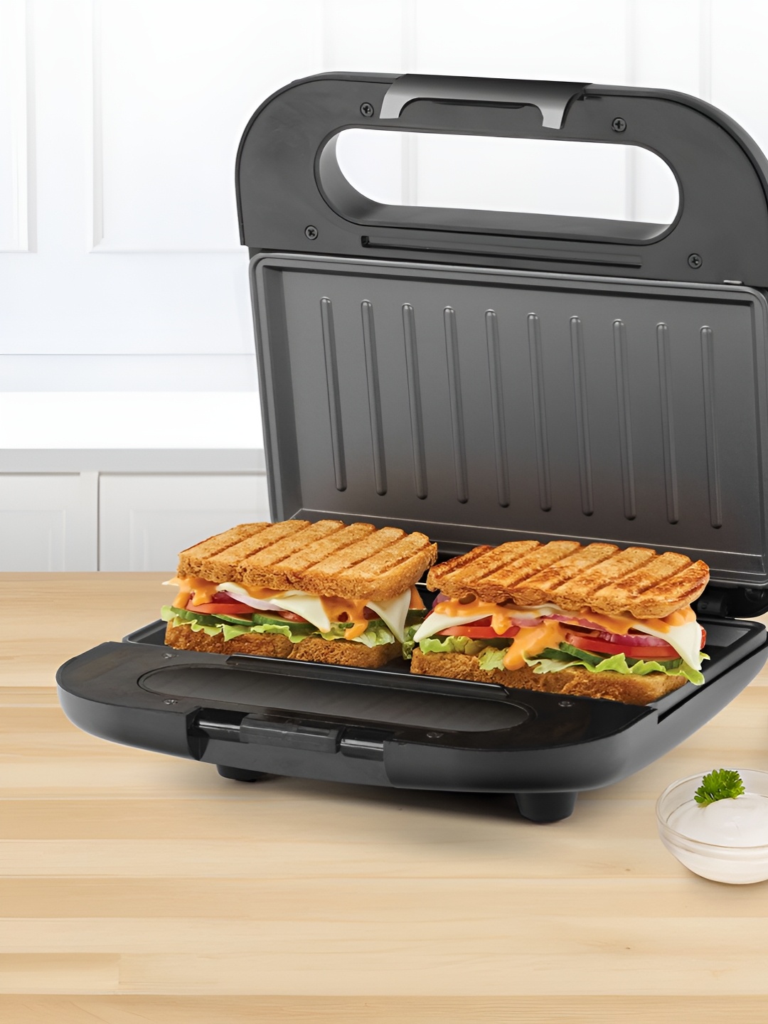 

Borosil Non Stick Grill Plates Sandwich Maker- 750 W, White