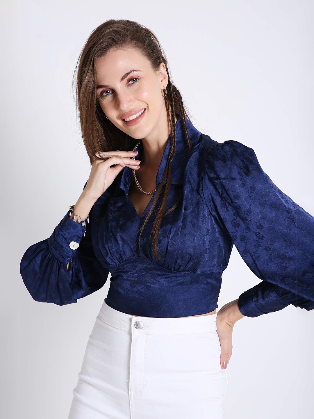 

French Theory Floral Satin Bishop Sleeves Cinched Waist Crop Top, Navy blue