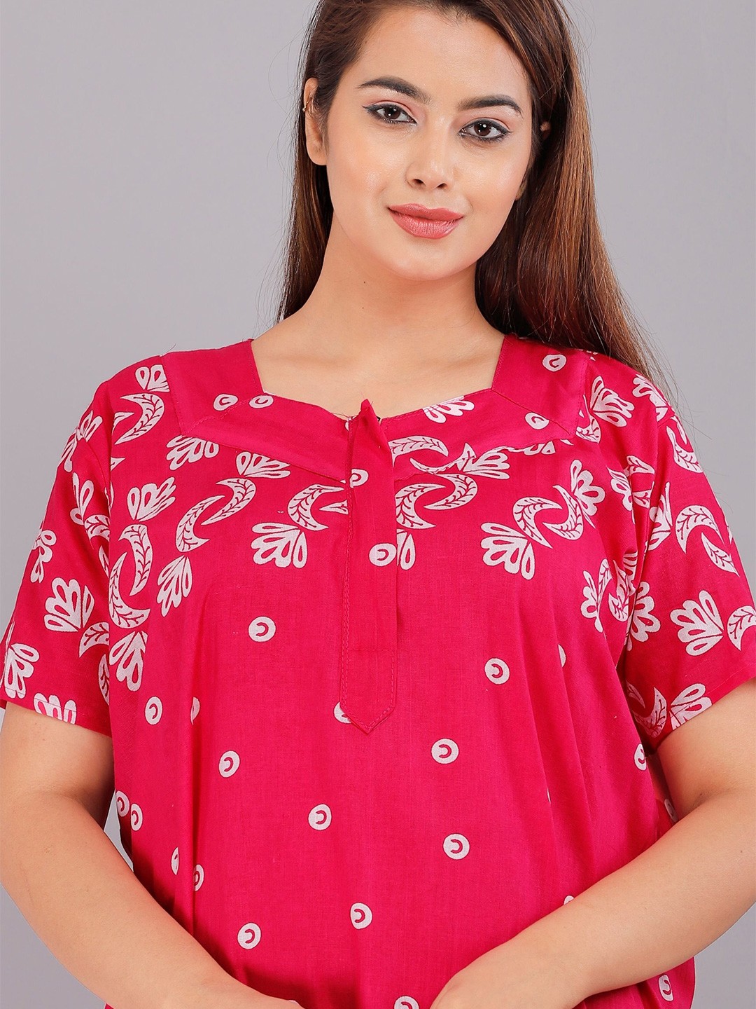 

PR PINK ROYAL Women Printed Pure Cotton Maxi Nightdress