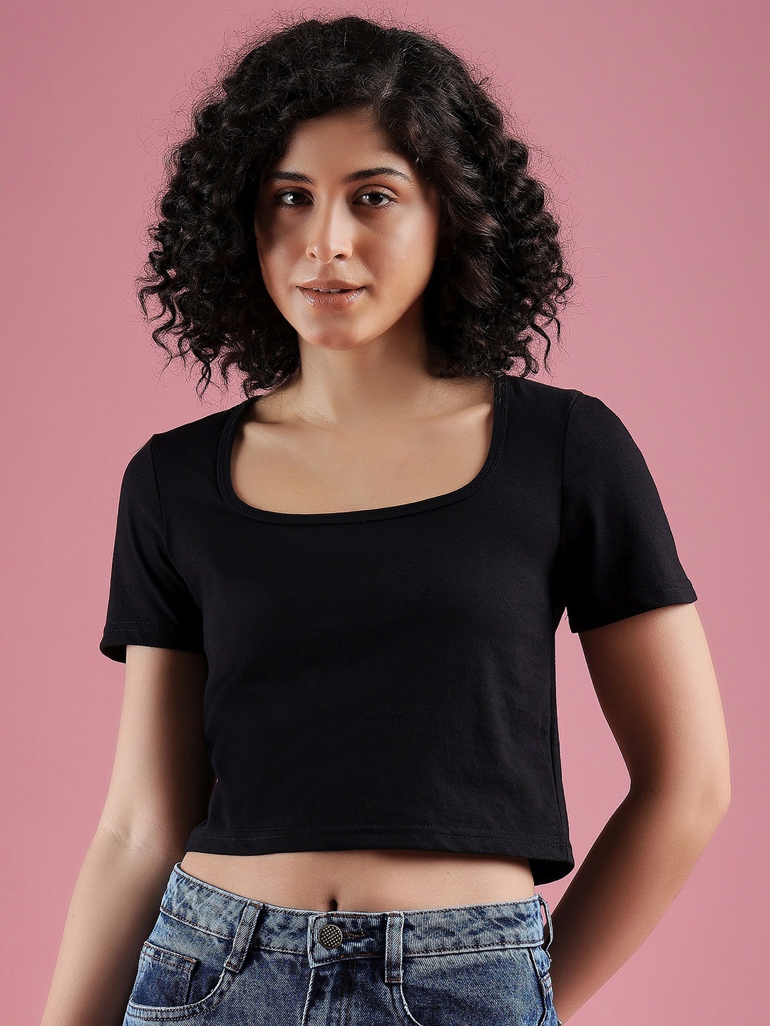 

DressBerry Women Solid Scoop Neck Cotton T-shirt, Black