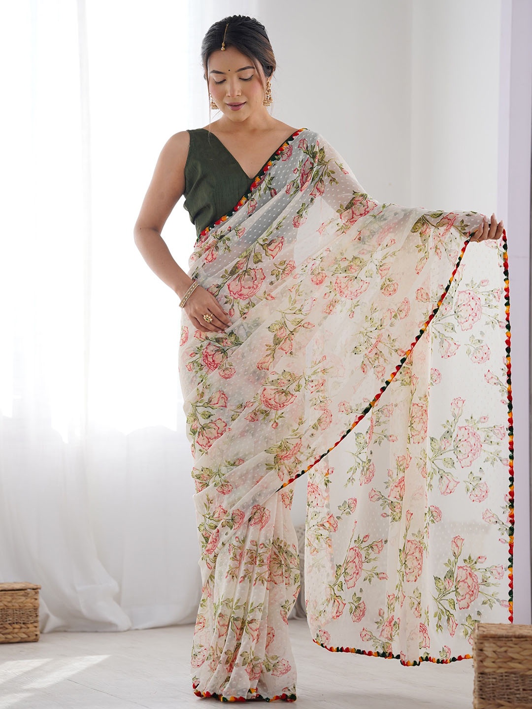 

Moda Rapido Floral Embroidered Saree, White