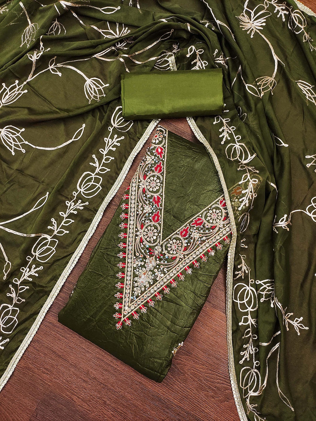 

HERE&NOW Floral Embroidered Tussar Silk Unstitched Dress Material, Green