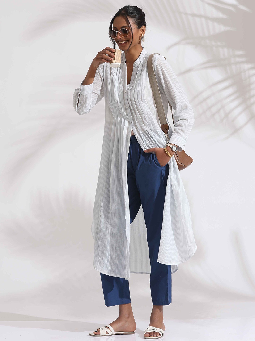 

trueBrowns Striped Pure Cotton Straight Kurta with Trousers, White
