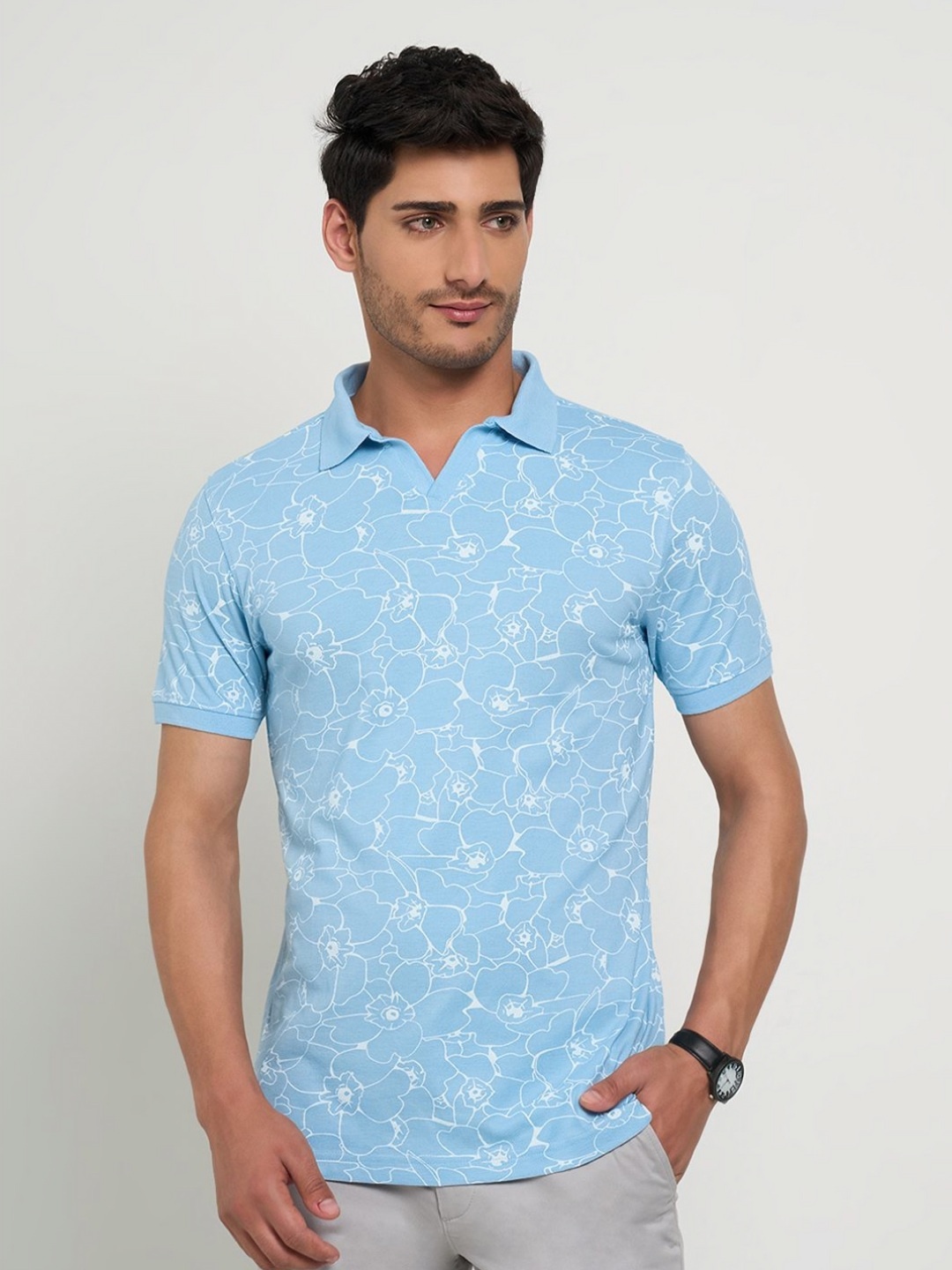 

Peregrine by Pantaloons Men Floral Printed Polo Collar Cotton Slim Fit T-shirt, Blue