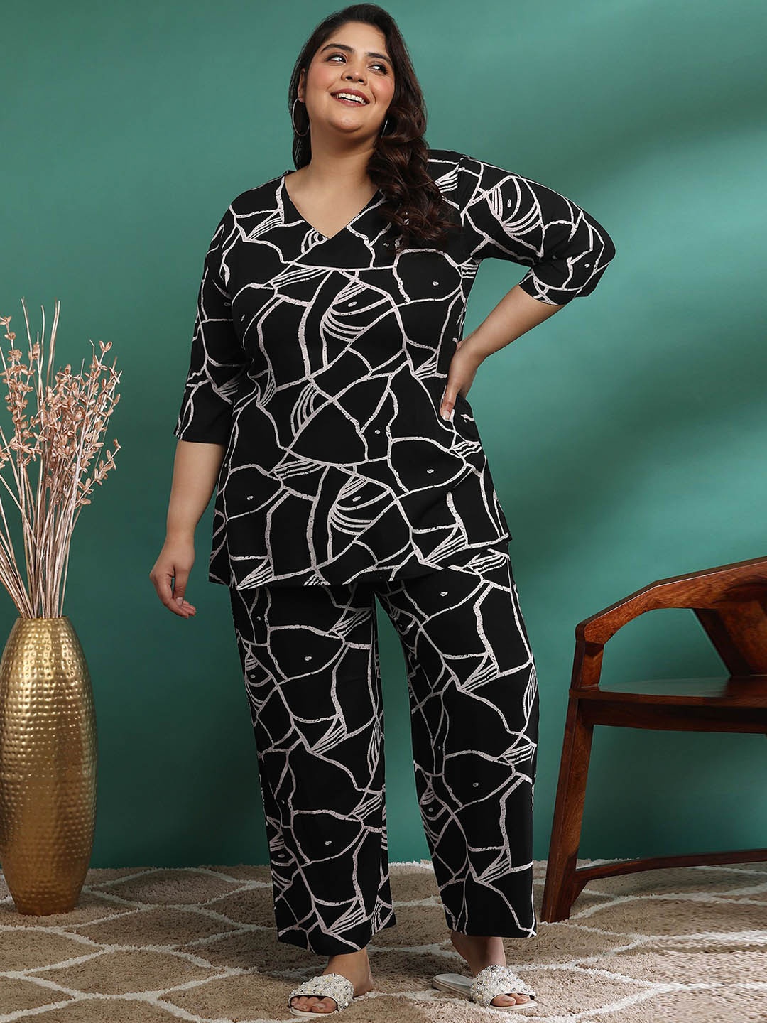 

KALINI Plus Size Printed V-Neck Pure Cotton Top With Trouser, Black