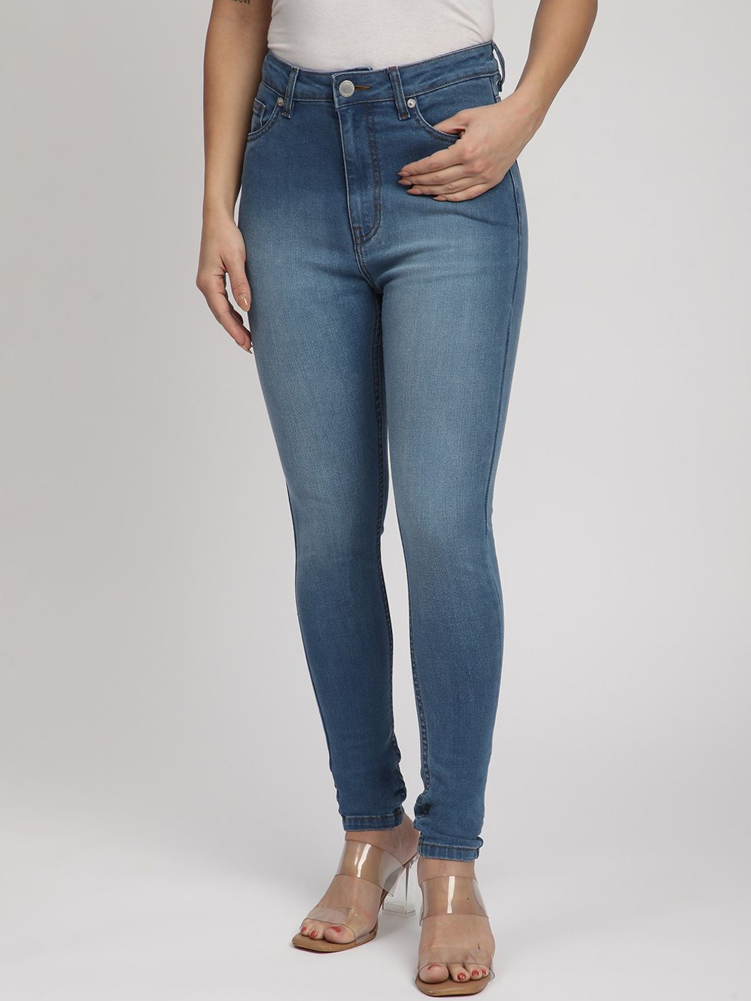 

R&B Women Slim Fit Mid-Rise Light Fade Jeans, Blue