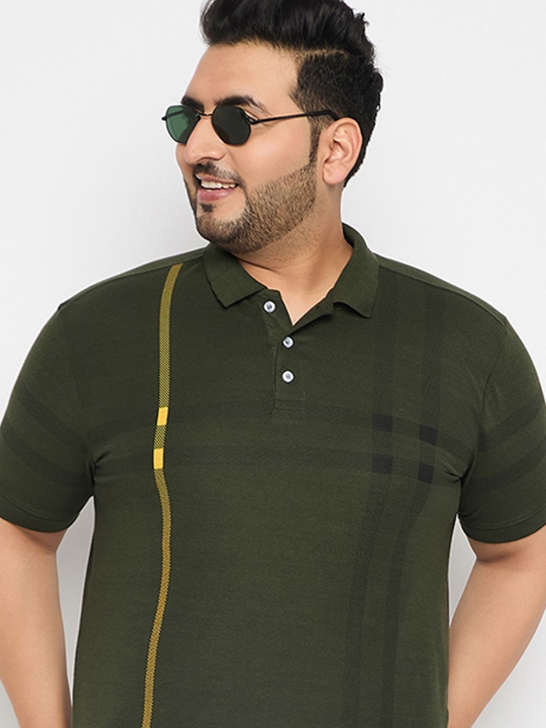 

RELANE Men Checked Polo Collar T-shirt, Olive