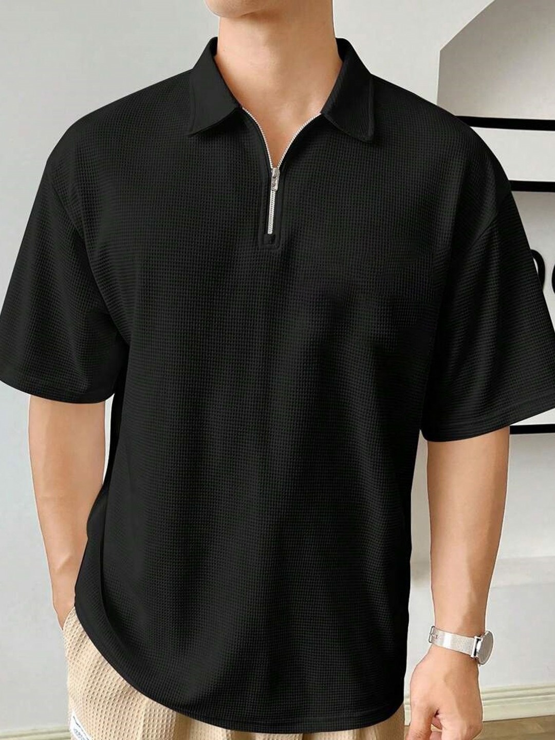 

JUMPCUTS Men Self Design Polo Collar Cotton T-shirt, Black