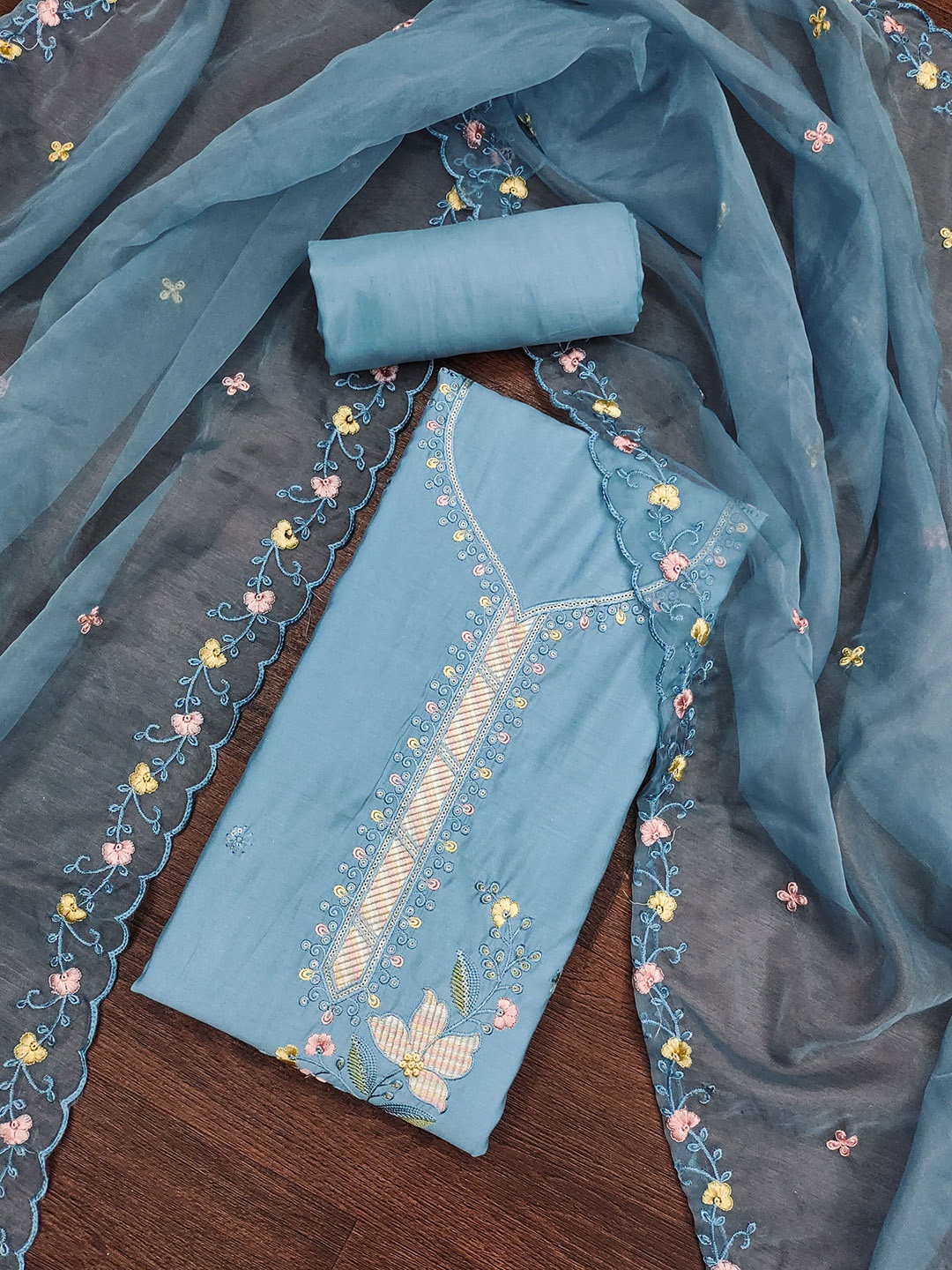 

HERE&NOW Floral Embellished Unstitched Dress Material, Blue