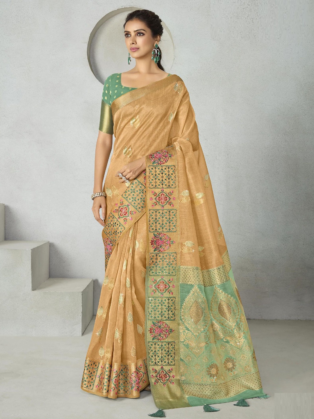 

MAHALASA Ethnic Motifs Woven Design Zari Banarasi Saree, Yellow