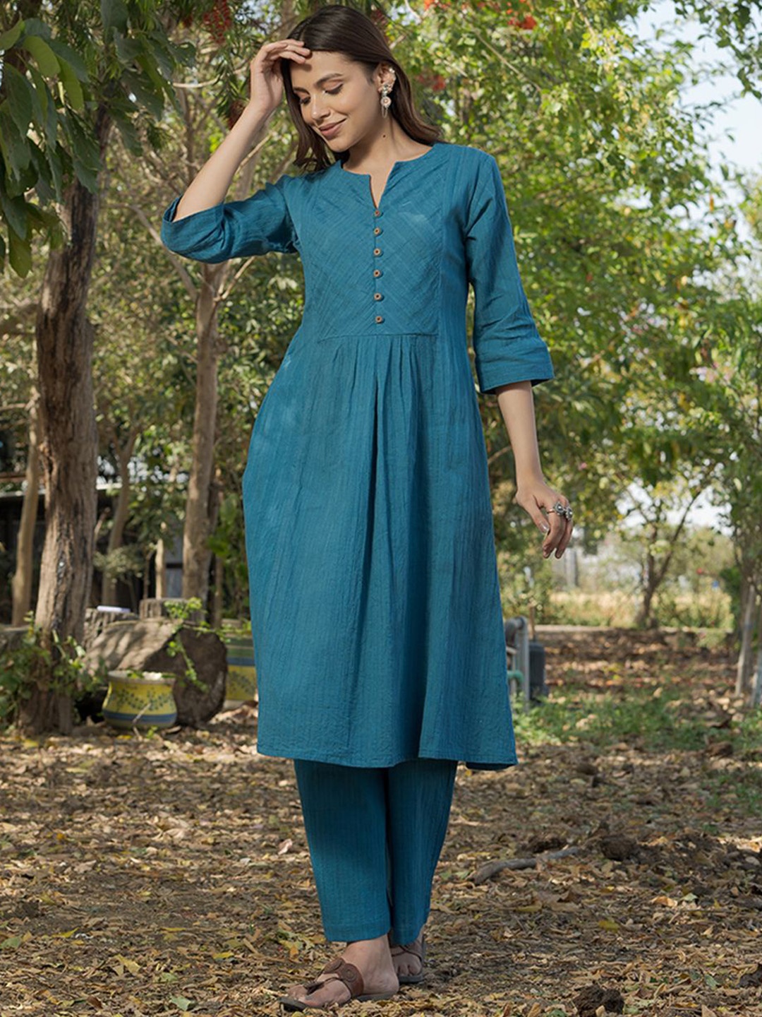 

JITI Striped Yoke Design Pure Cotton Kurta with Palazzos, Blue