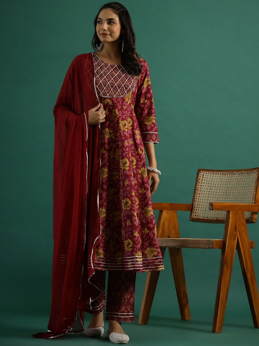 

Sangria Red Floral Printed Gotta Patti Pure Cotton A-Line Kurta With Trousers & Dupatta