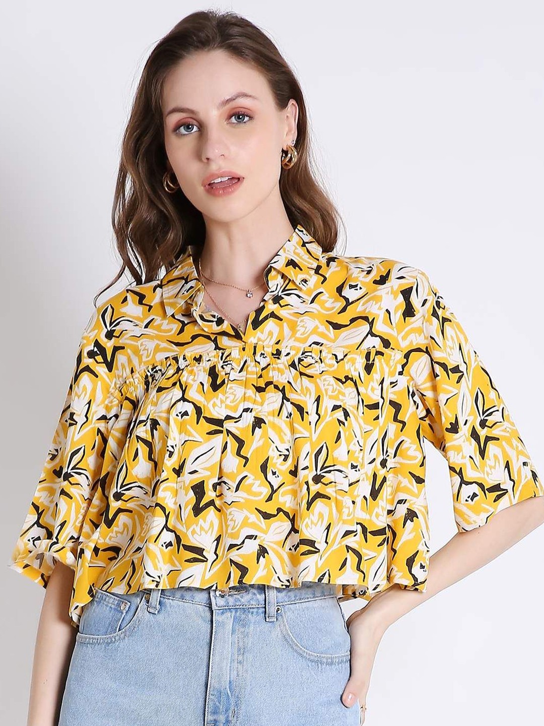 

French Theory Printed Flared Sleeve Pleated Shirt Style Crop Top, Yellow