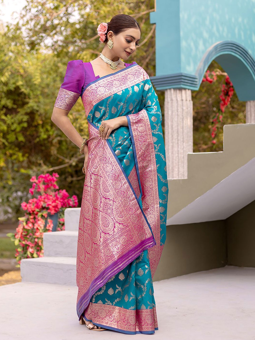 

DIVASTRI Woven Design Zari Banarasi Saree, Teal