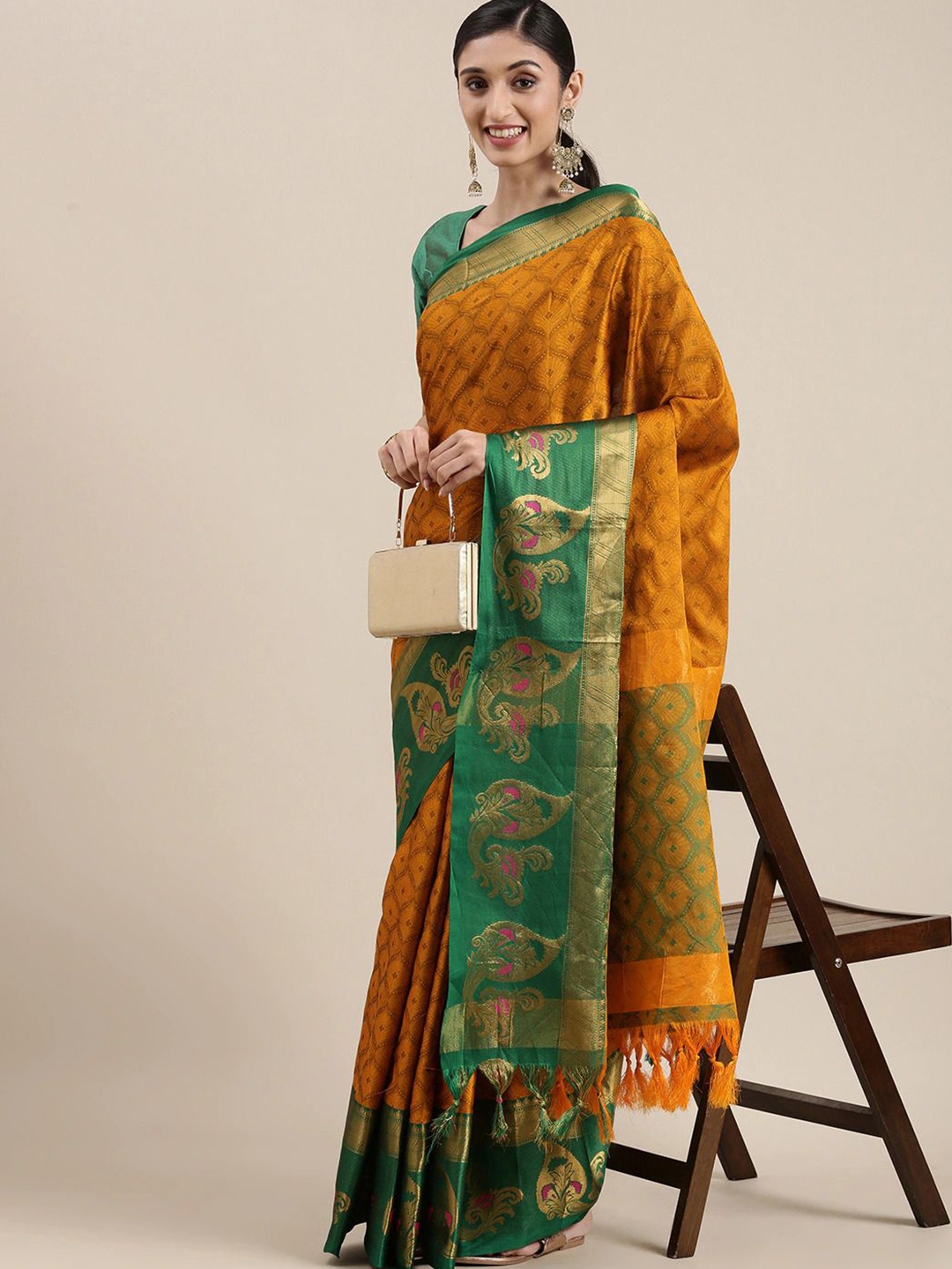 

DIVASTRI Woven Design Zari Saree, Mustard