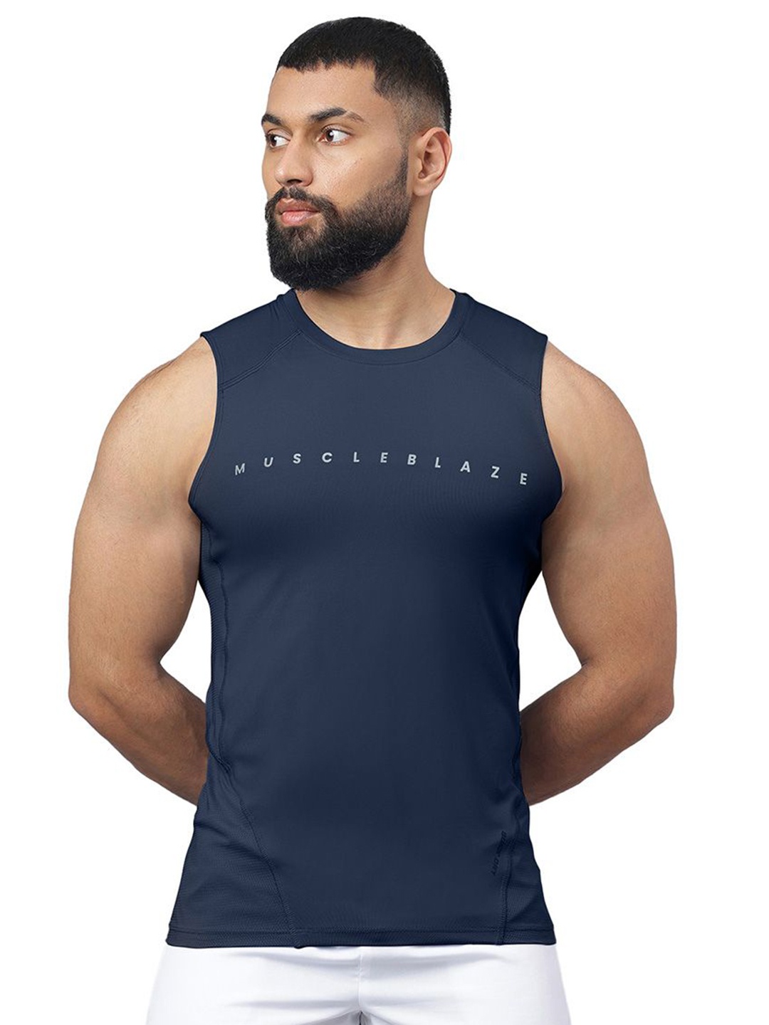 

MuscleBlaze Men Typography Printed Round Neck Compression T-shirt, Navy blue