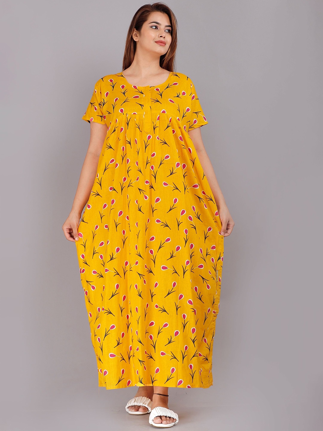 

PR PINK ROYAL Women Printed Maxi Nightdress, Yellow